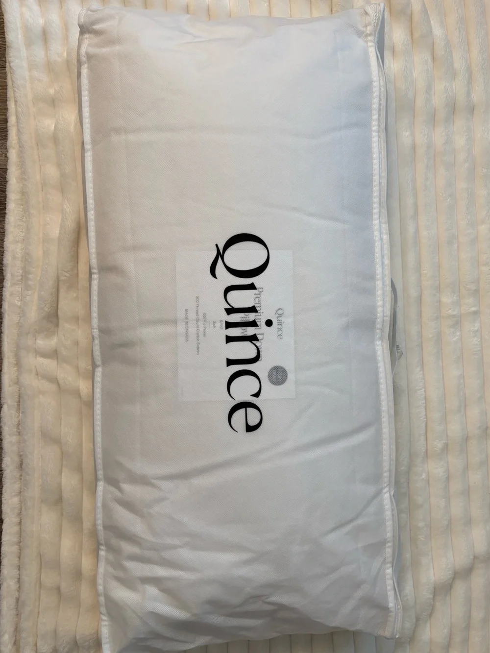 Quince Premium Down Pillow (White Duck Down) King Soft